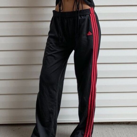 Adidas  Women's Track Pants Black &  Red  Size Small - Picture 1 of 8